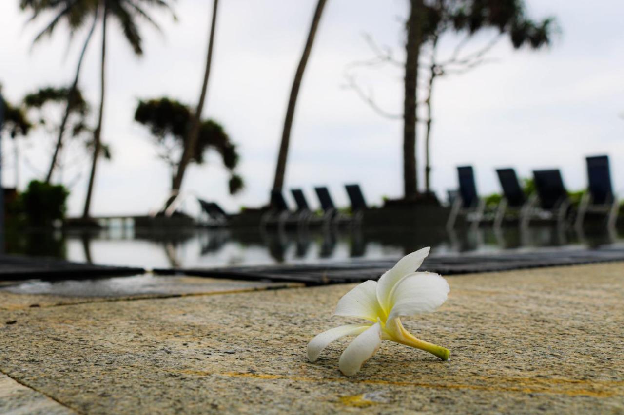 Earl'S Regent Negombo Hotel Eksteriør billede